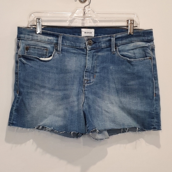 NWT Hudson Amber stretch denim jean shorts, size 31 - Picture 1 of 4